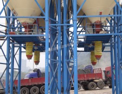 不同類(lèi)型的卸船機(jī)有哪些優(yōu)缺點(diǎn)？